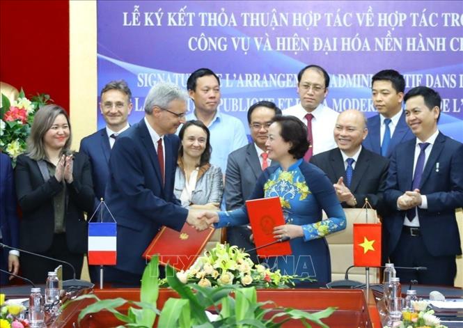 Coopération Vietnam - France dans la fonction publique et la modernisation administrative